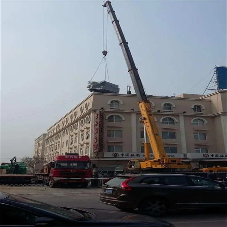 郊区附近吊车出租如何选？5个关键点解决租赁价格、资质、安全疑问